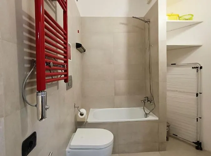 Apartament Roma! Colosseo 15 Min - Haydenhome Rzym