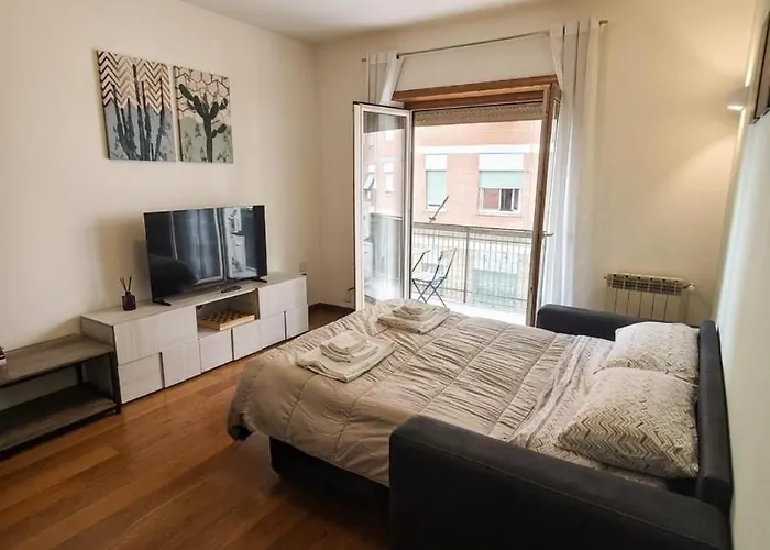 Roma! Colosseo 15 Min - Haydenhome Apartament